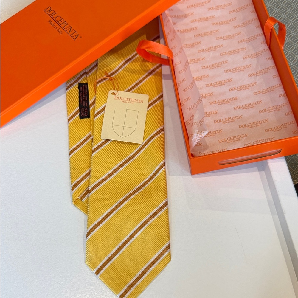 Dolcepunta Yellow Striped Men's Tie